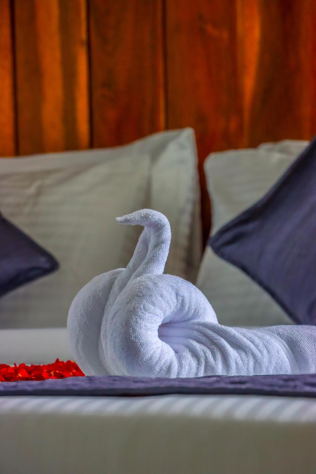 Winter Note Resorts Munnar Exteriör bild